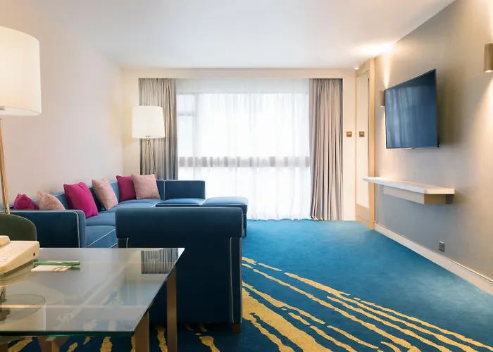 Holiday Inn Golden Mile By Ihg Hongkong
