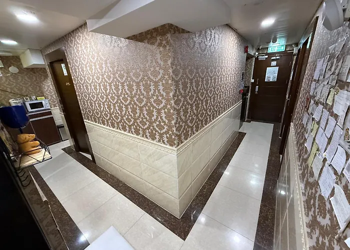 Modern Hotel Hong Kong